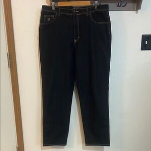 Gloria Vanderbilt dark wash Straight Jeans size 18 average